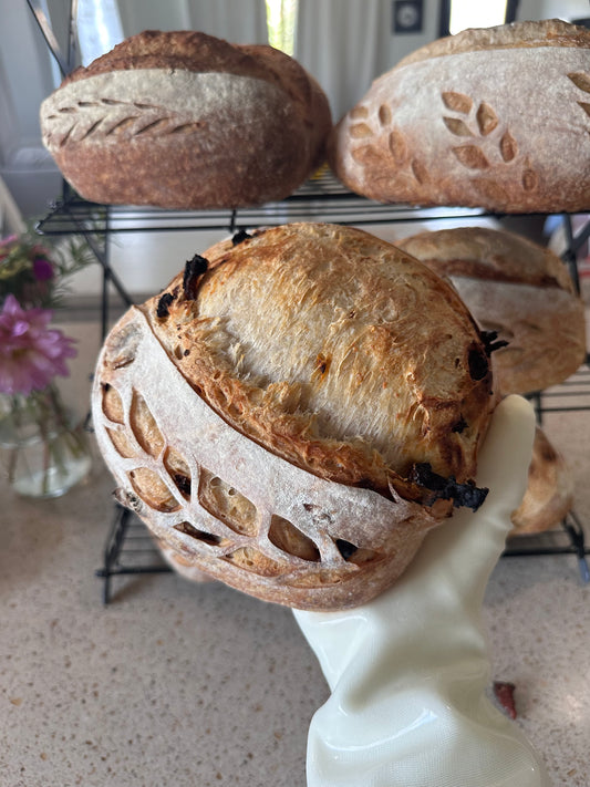Sun-Dried Tomato, Roasted Garlic & Parmesan Sourdough